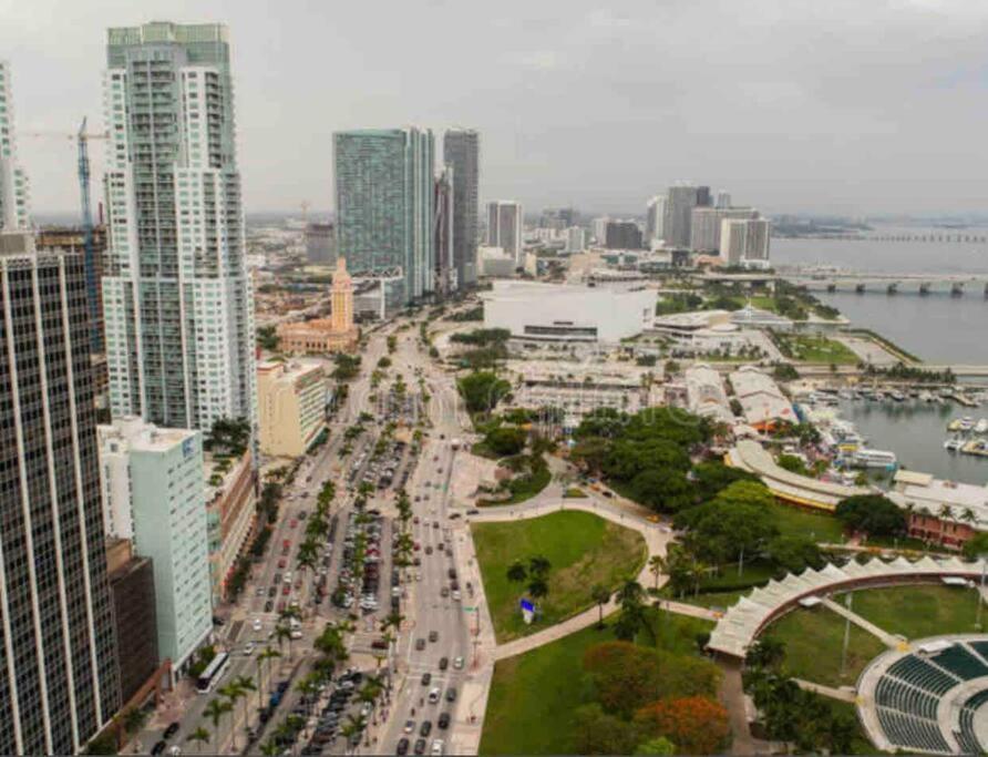 Resort And Luxurious Living In Downtown Miami Eksteriør bilde